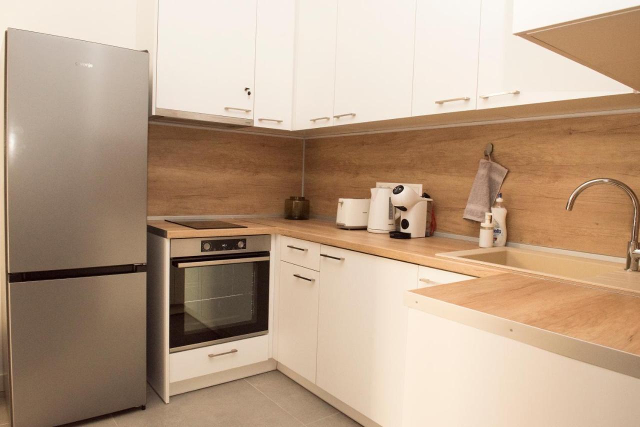 Top Center Designer Studio Apartment 소피아 외부 사진