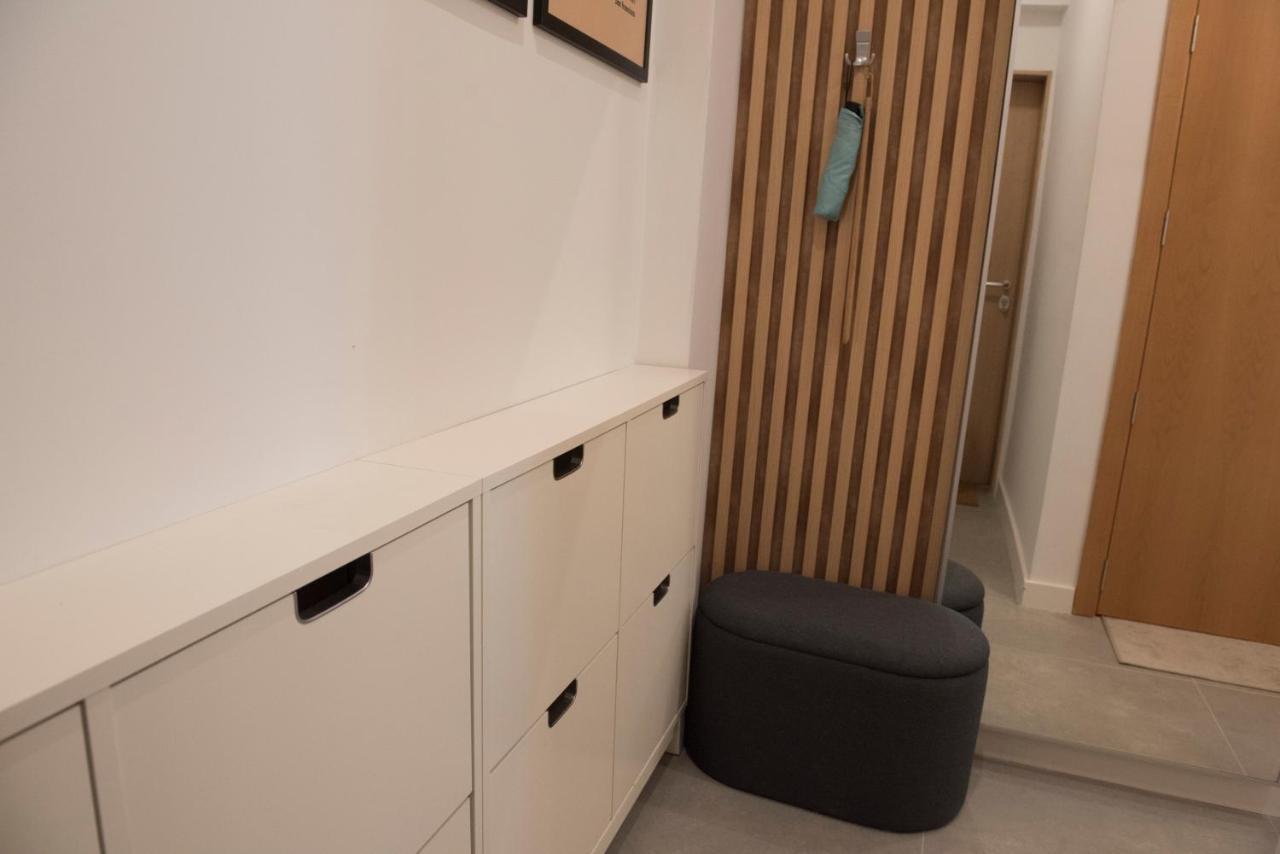 Top Center Designer Studio Apartment 소피아 외부 사진